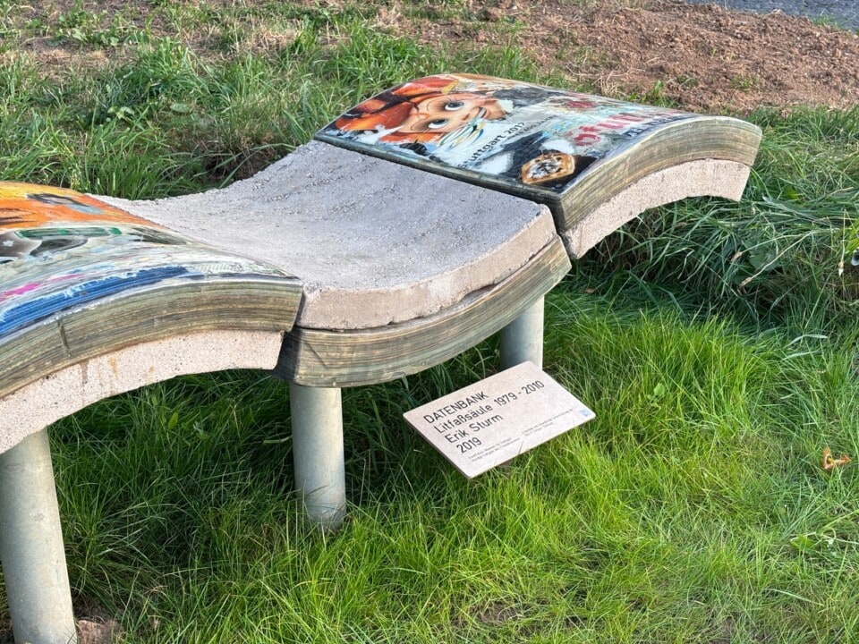 StadtPalais – Museum für Stuttgart Datenbank – Kunst im Museumsgarten